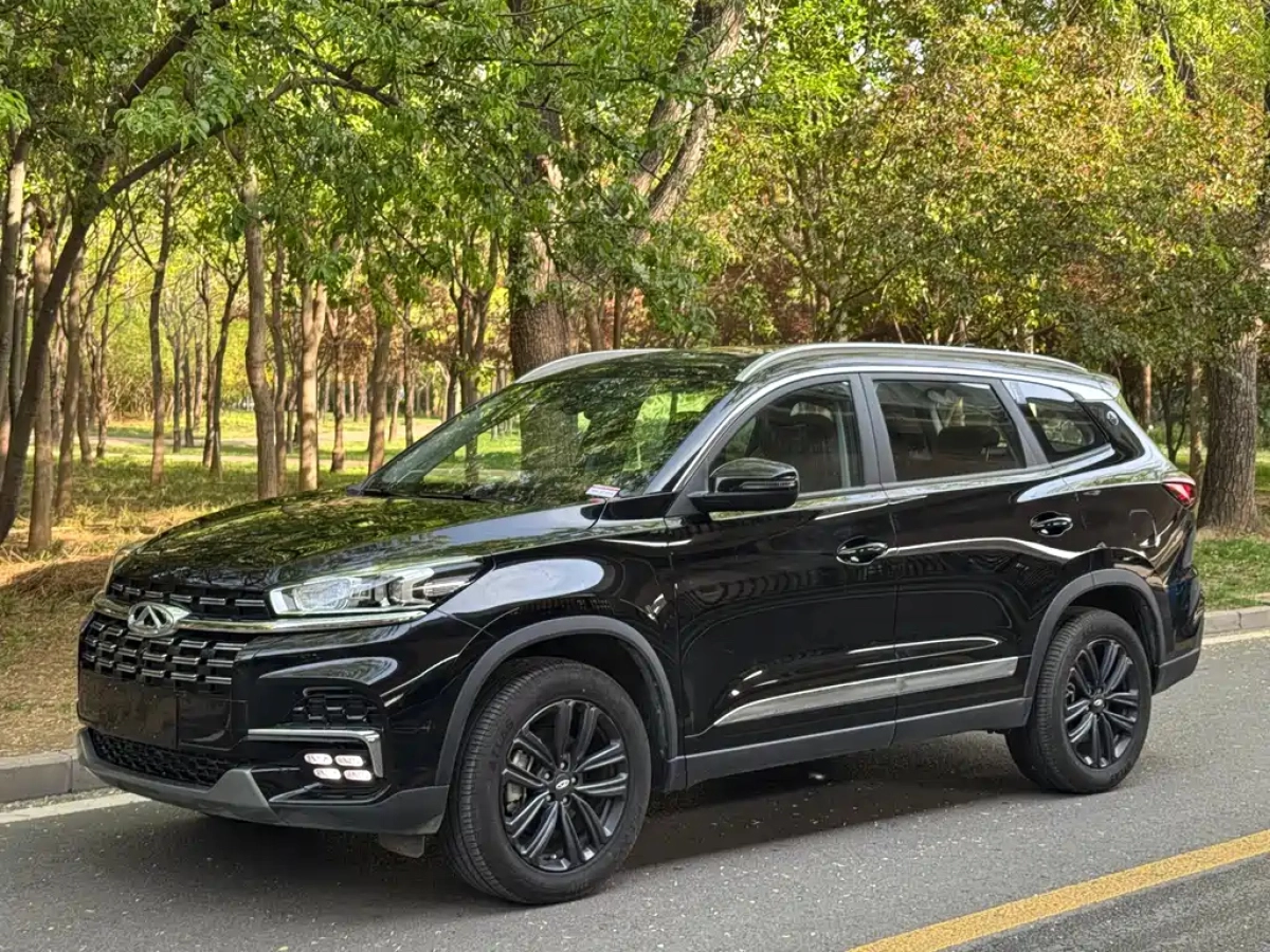 CHERY TIGGO 8