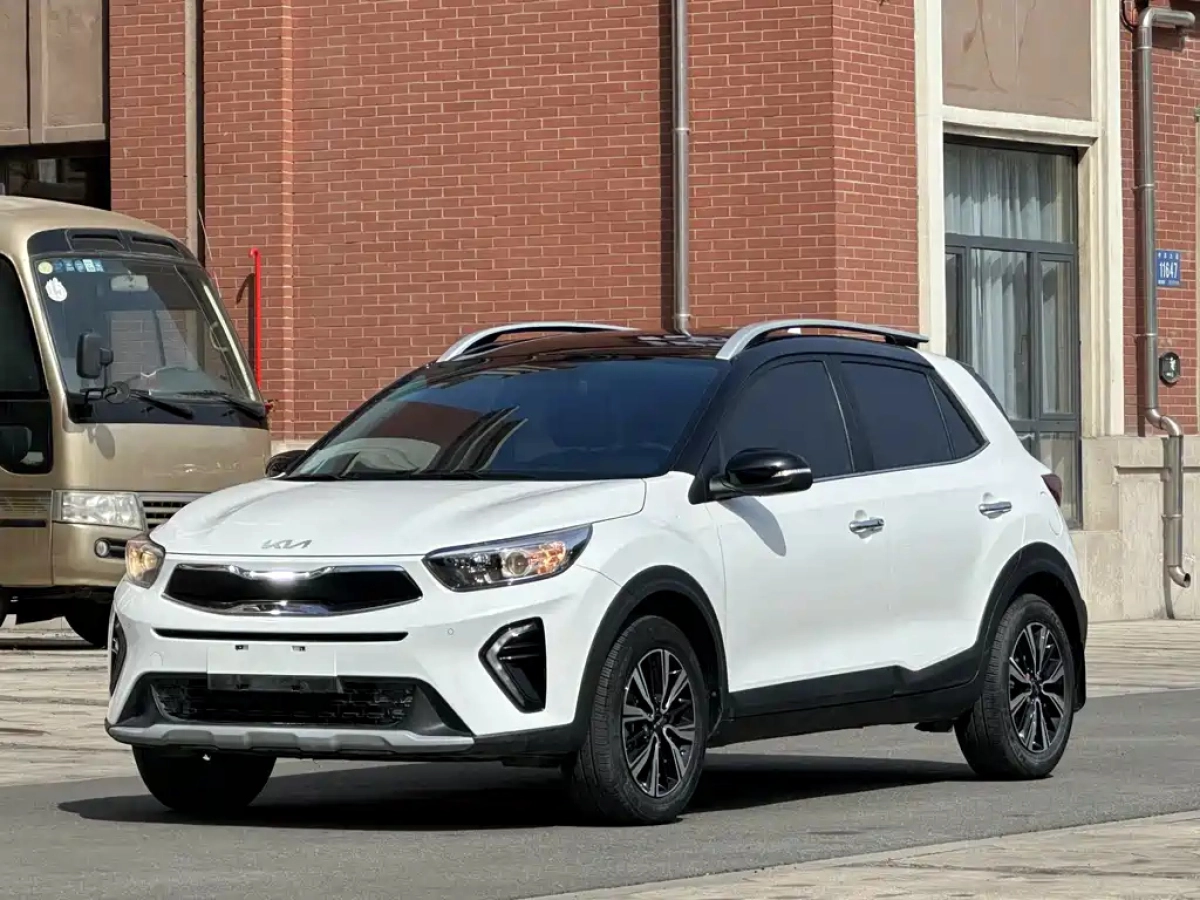 KIA KX1