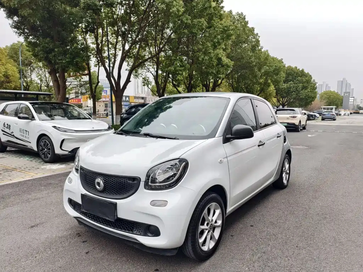 SMART FORFOUR  2019