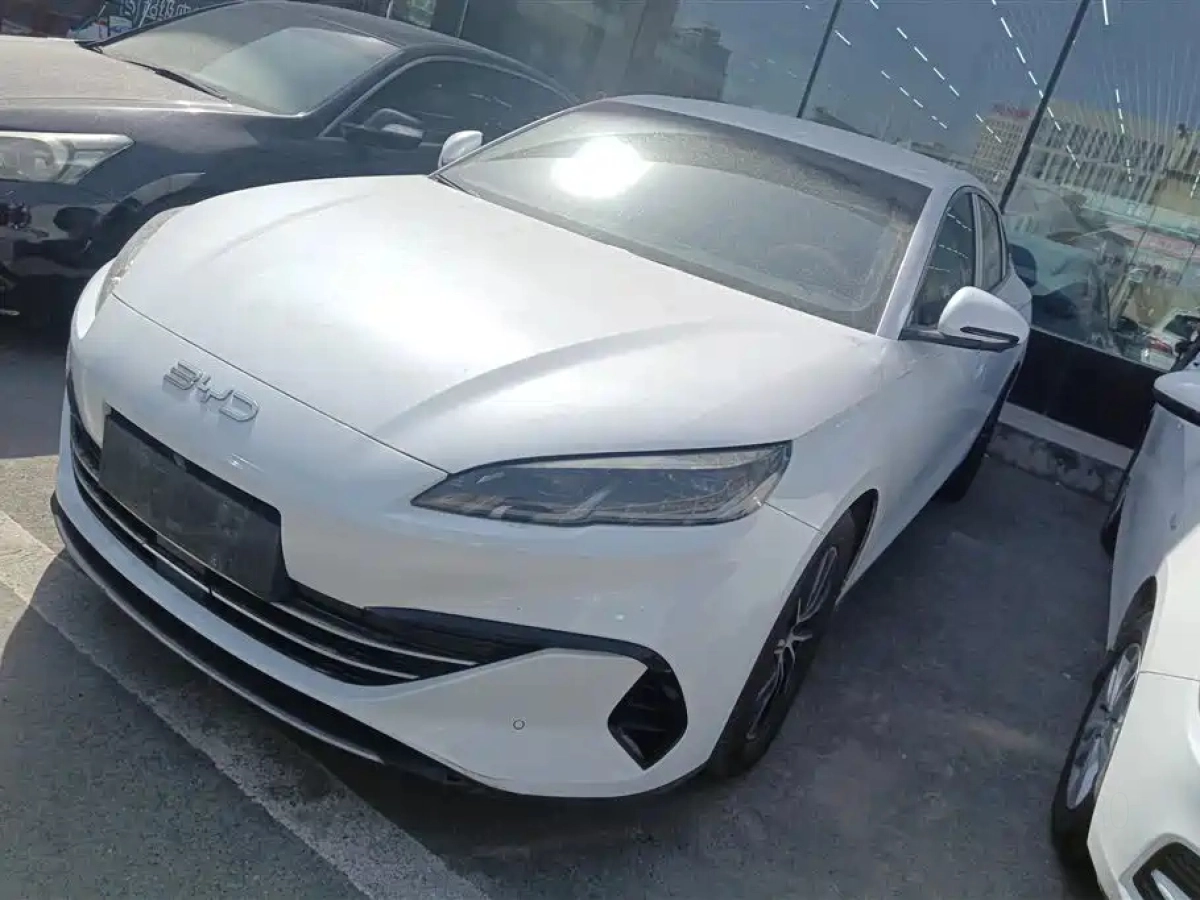 BYD SEAL 06 DM-I  2025