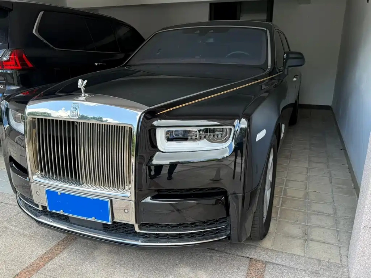 ROLLS ROYCE PHANTOM  2022
