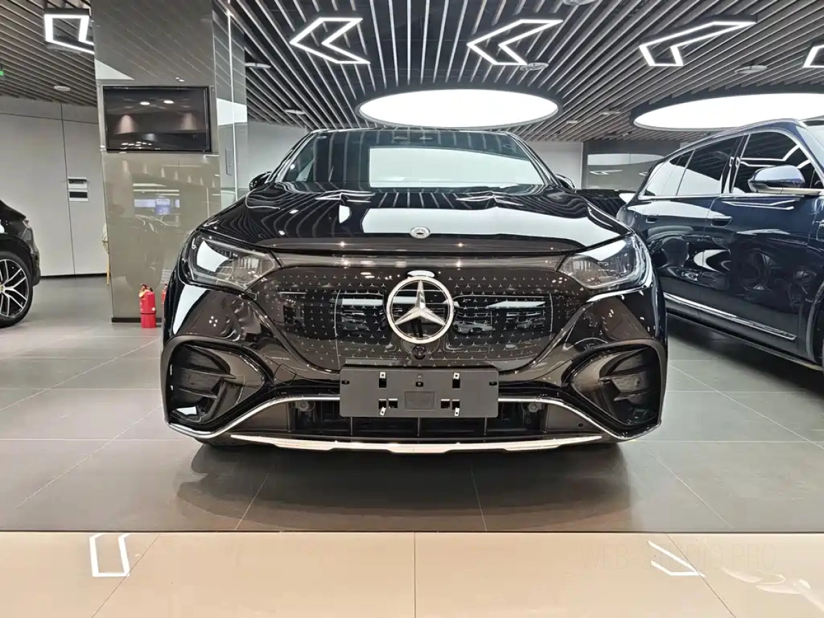 MERCEDES-BENZ EQE SUV