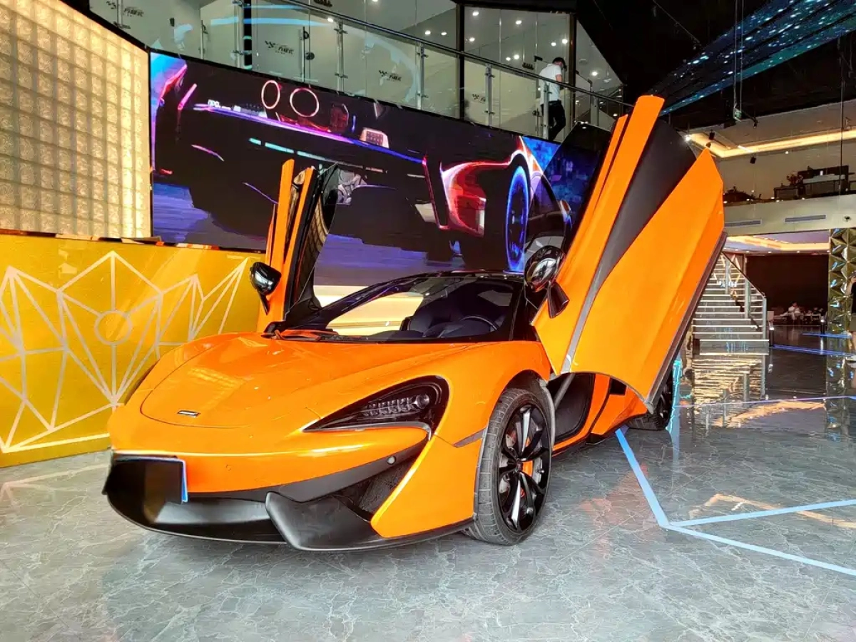 MCLAREN 540C