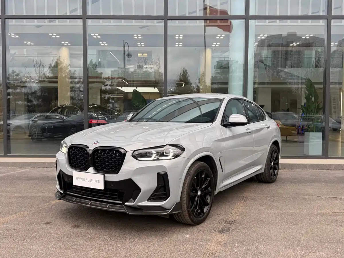 BMW X4  2024