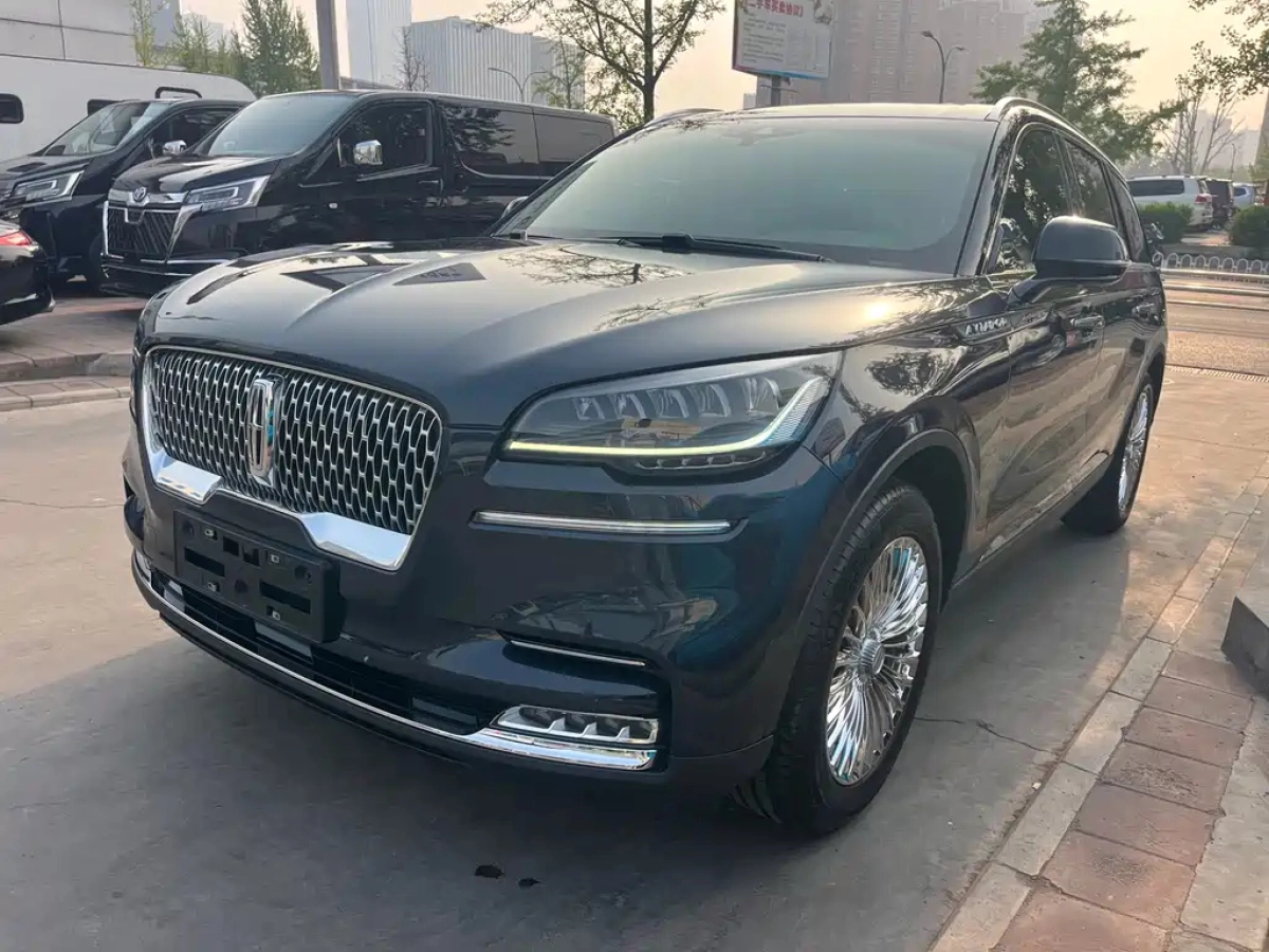 LINCOLN AVIATOR  2021