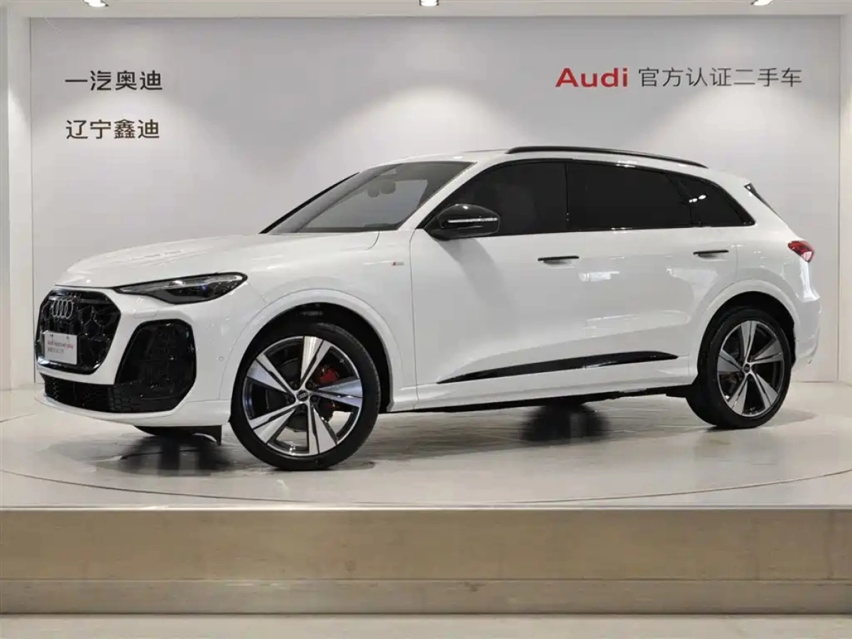 AUDI Q5L  2026