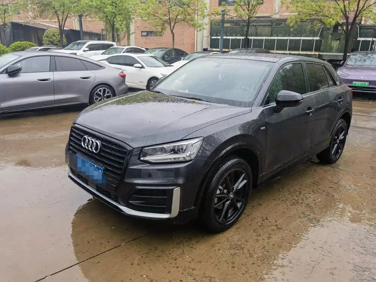 AUDI Q2L  2020