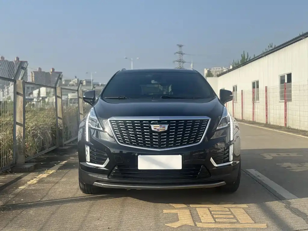 CADILLAC XT5  2021