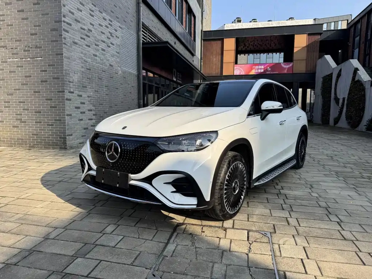MERCEDES-BENZ EQE SUV  2023