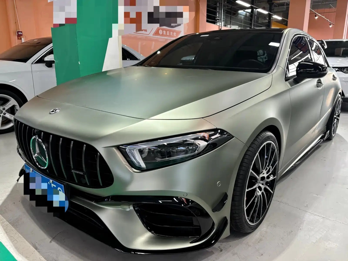 MERCEDES-BENZ GLA AMG