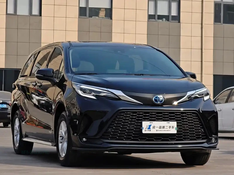 TOYOTA GRANVIA