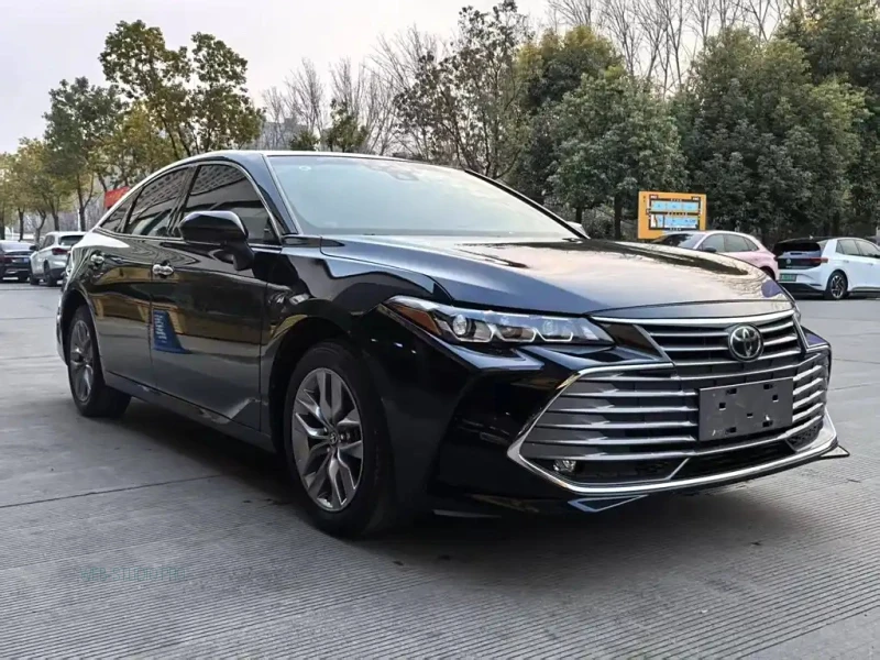 TOYOTA AVALON