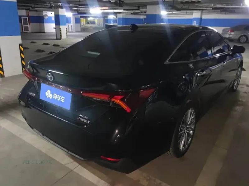TOYOTA AVALON