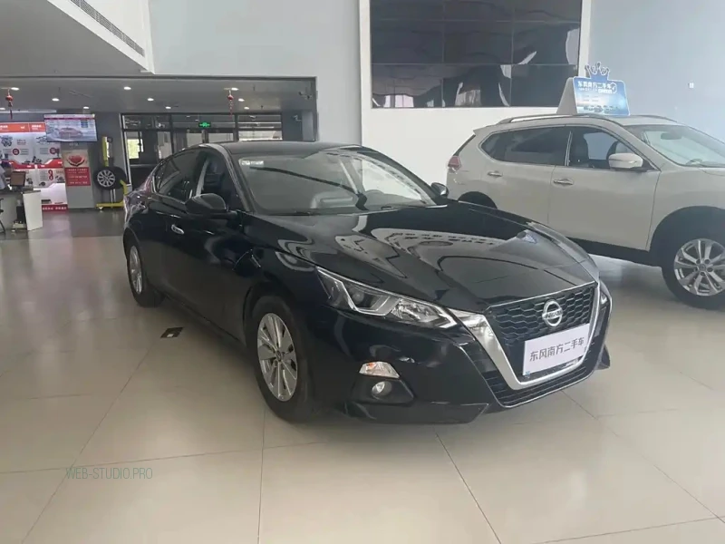 NISSAN TEANA