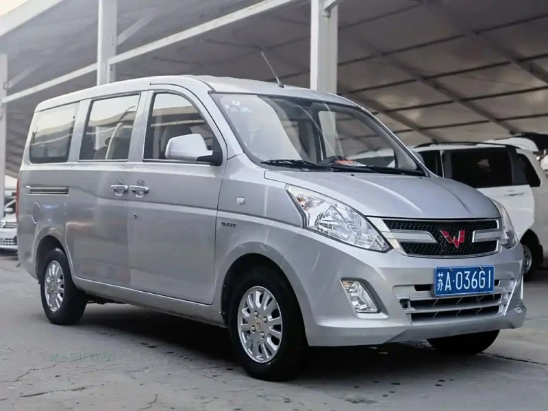 SGMW WULING RONGGUANG V