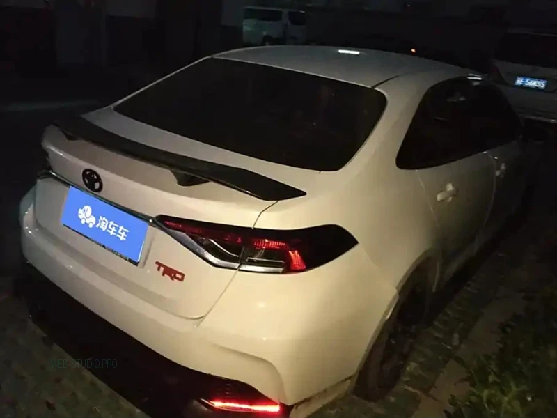 TOYOTA COROLLA