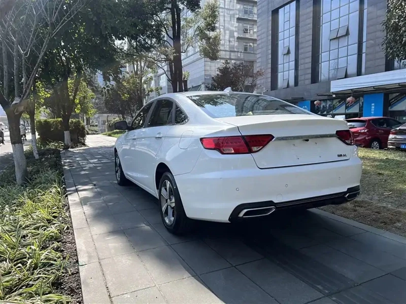 GEELY AUTO EMGRAND GL