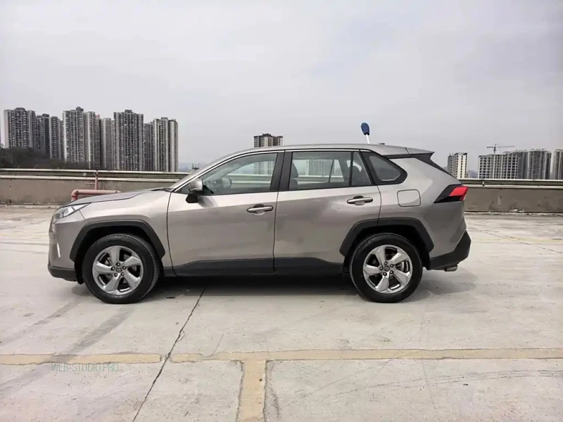 TOYOTA RAV4 RONGFANG