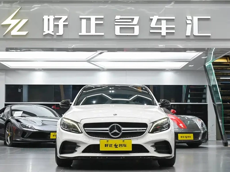 MERCEDES BENZ C-CLASS AMG