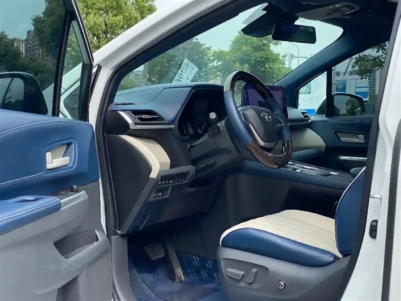 TOYOTA SIENNA SIENNA