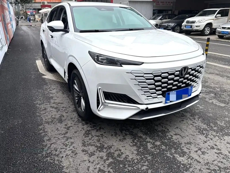 CHANGAN UNI-K