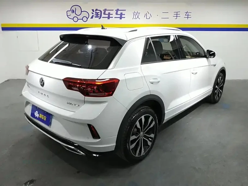 VOLKSWAGEN T-ROC TANGE