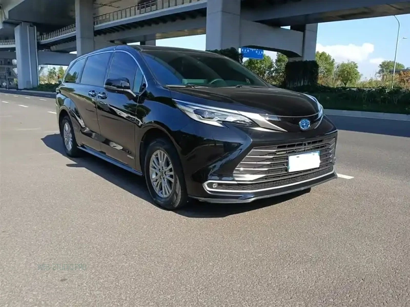 TOYOTA SIENNA SIENNA