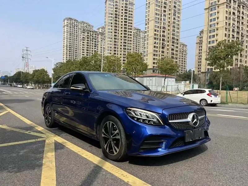 MERCEDES BENZ C-CLASS