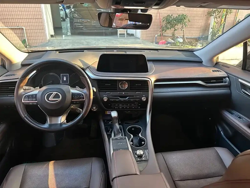 LEXUS RX
