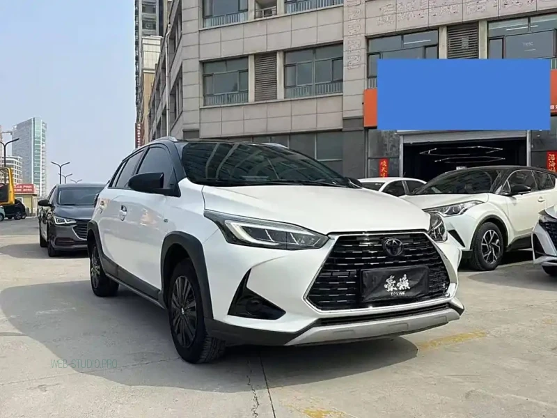 TOYOTA YARIS L DAZZLING