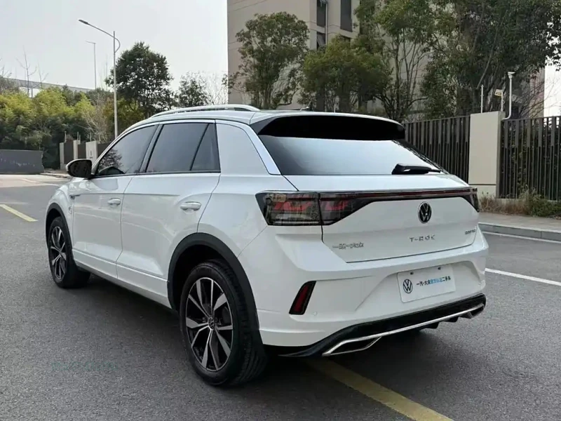 VOLKSWAGEN T-ROC TANGE