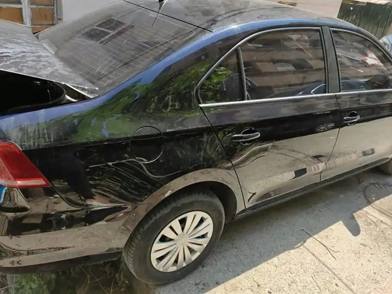 VOLKSWAGEN SANTANA