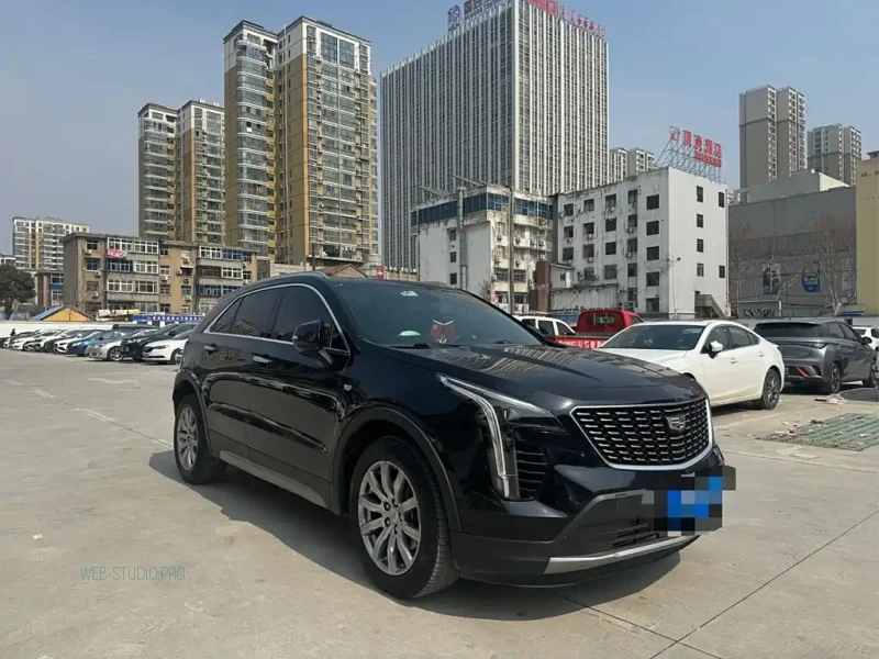 CADILLAC XT4