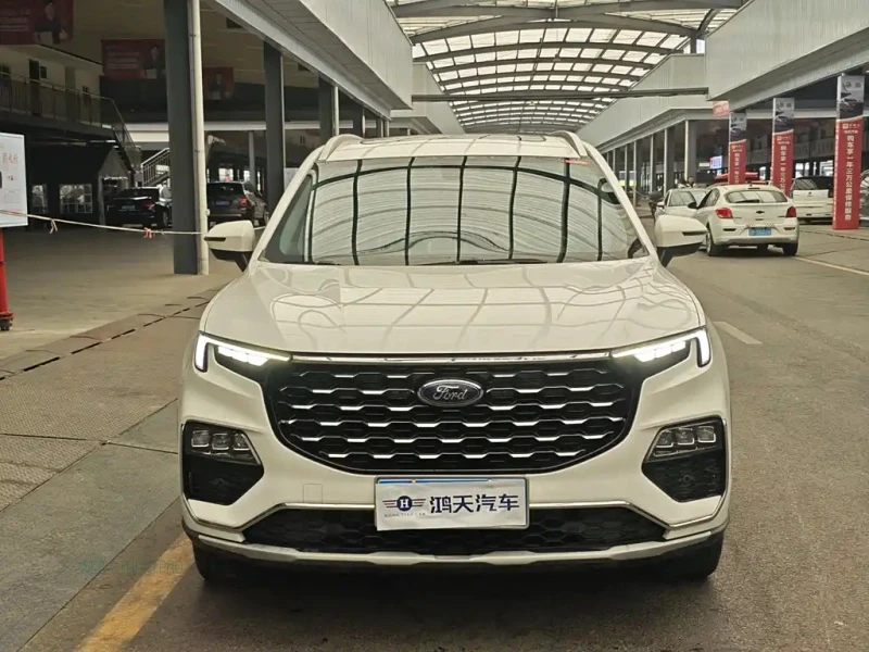 FORD EQUATOR  2021