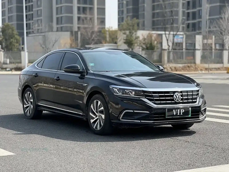 VOLKSWAGEN PASSAT NEW ENERGY