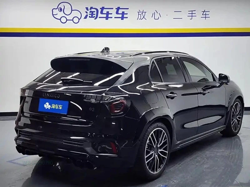 LYNK&CO 02 HATCHBACK