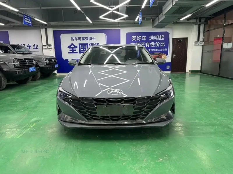 HYUNDAI ELANTRA