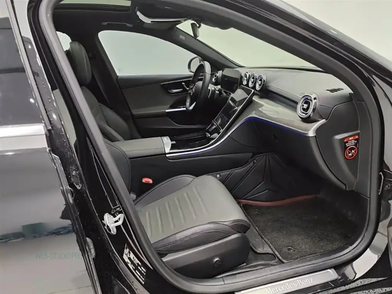 MERCEDES BENZ C-CLASS