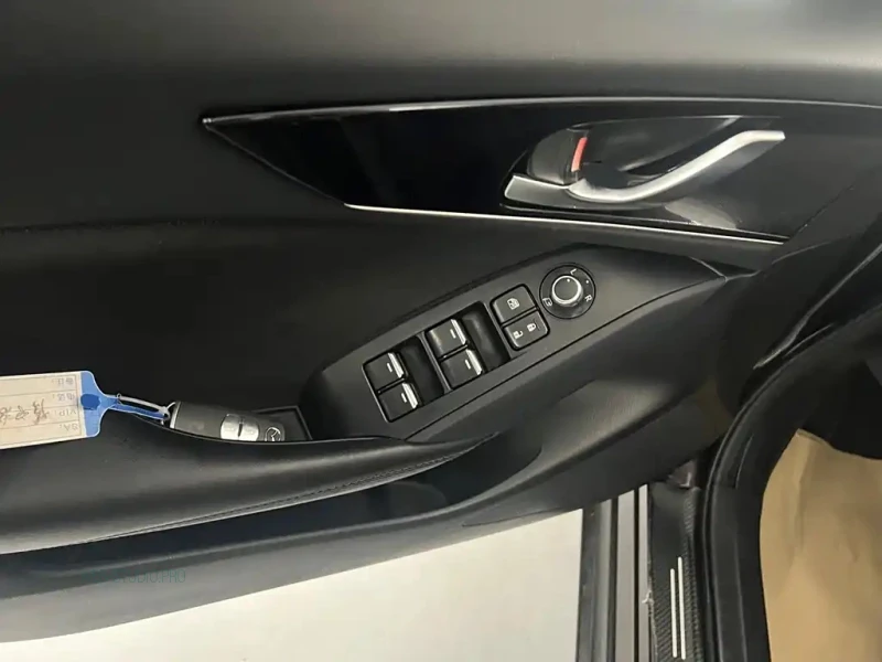 MAZDA CX-4