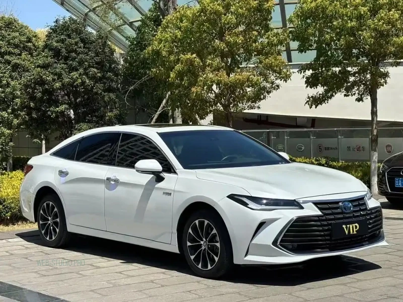 TOYOTA AVALON