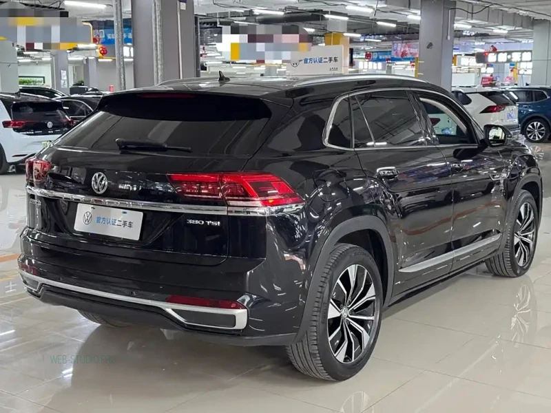 VOLKSWAGEN TOURAN X