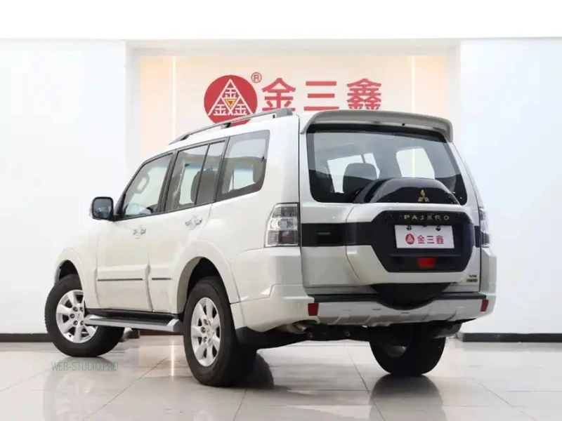 MITSUBISHI PAJERO IMPORT