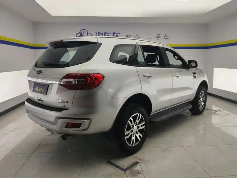 FORD EVEREST
