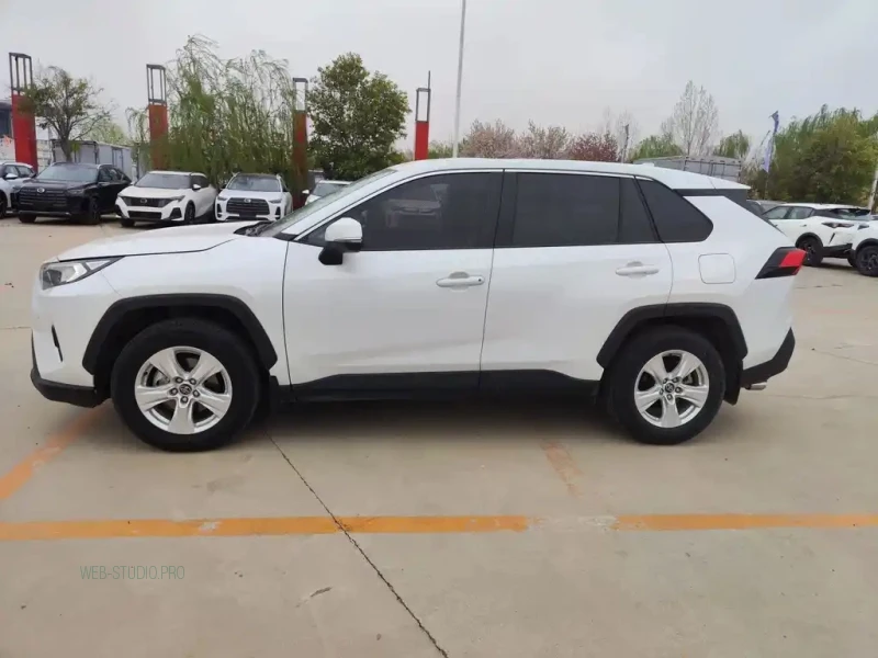 TOYOTA RAV4 RONGFANG
