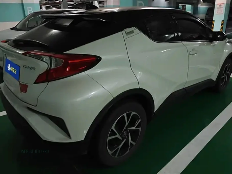 TOYOTA C-HR