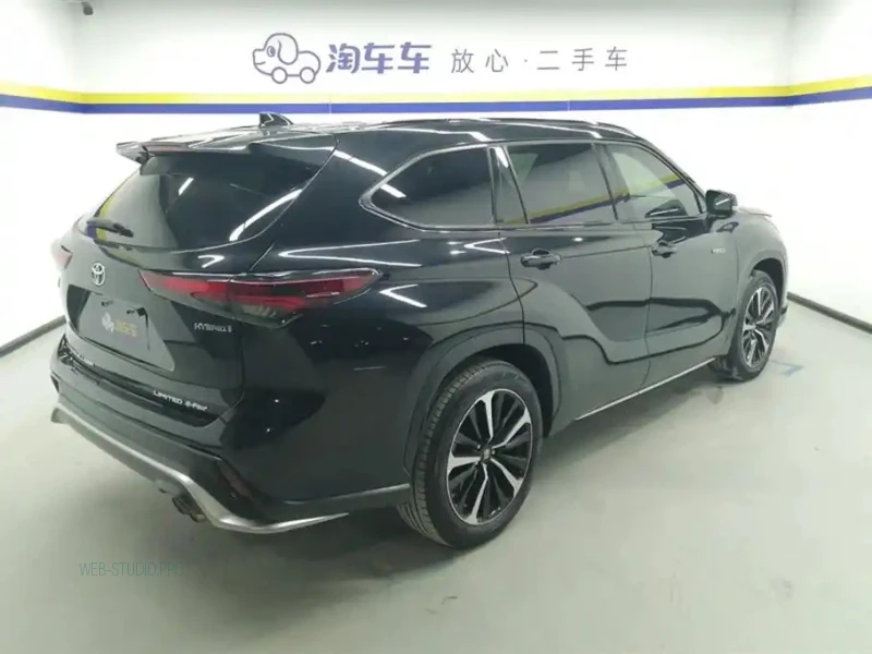 TOYOTA CROWN LUFANG