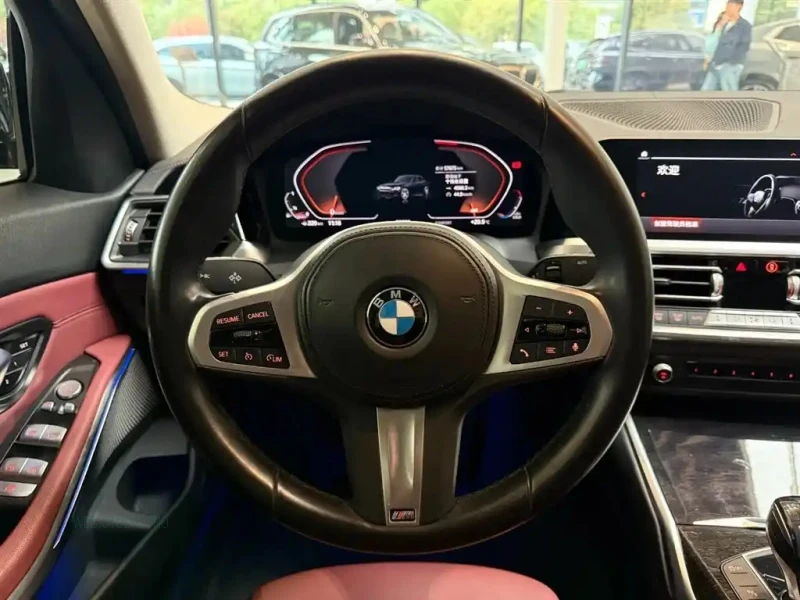 BMW 3-SERIES