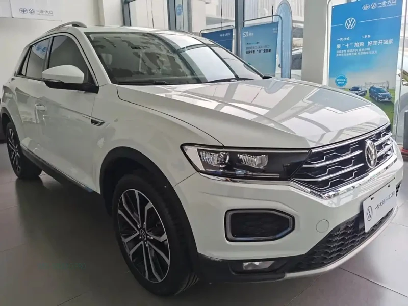 VOLKSWAGEN T-ROC TANGE