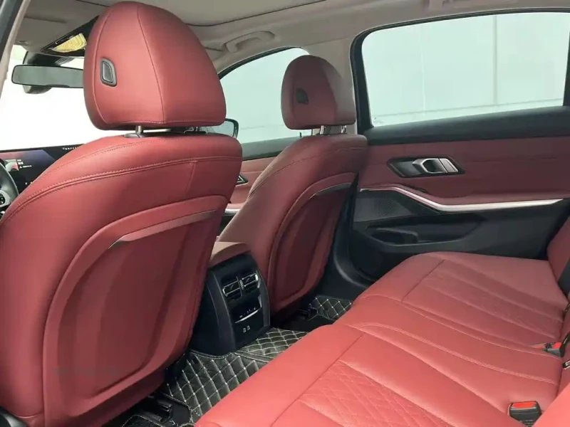 BMW 3-SERIES