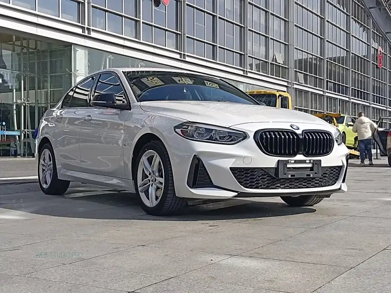 BMW 1-SERIES